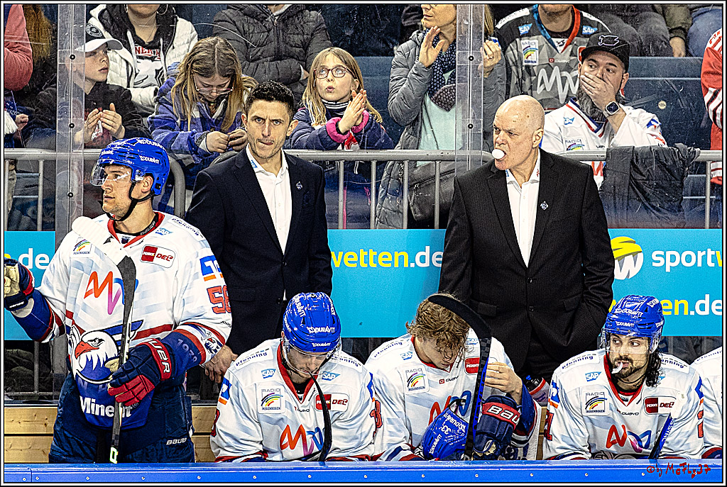 PENNY DEL Viertelfinale Spiel 6;  Koelner Haie - Adler Mannheim; Koeln, 26.03.2023